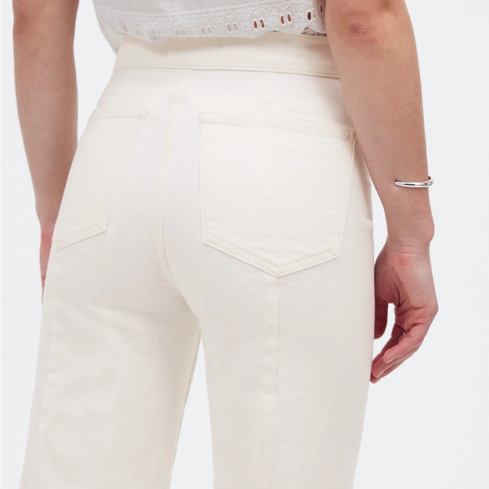 The Petite Emmett Wide-Leg Crop Jean: Welt Pocket Edition - Picture 4 of 6